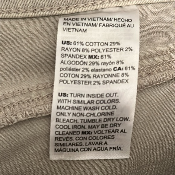 2 Chicos SO Slimming girlfriend slim leg ankle Jeans (pants) - Picture 8 of 10